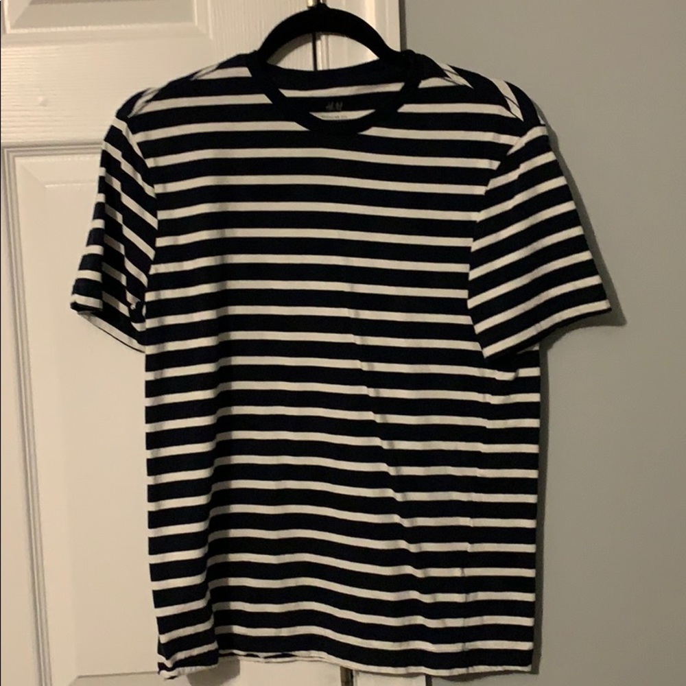 H&M men’s tee